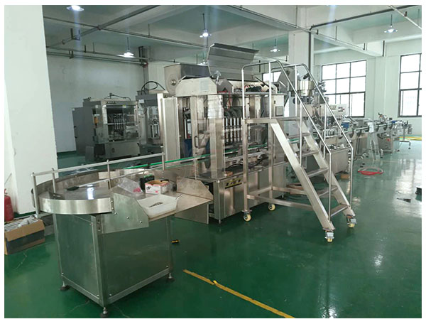 大型黃豆醬灌裝機(jī)械/全套黃豆醬灌裝生產(chǎn)線